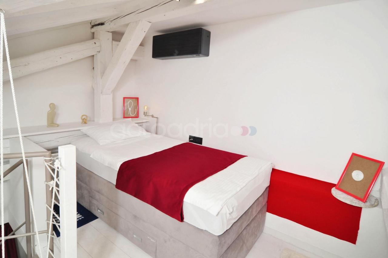 Beachfront Deluxe B&B マカルスカ エクステリア 写真