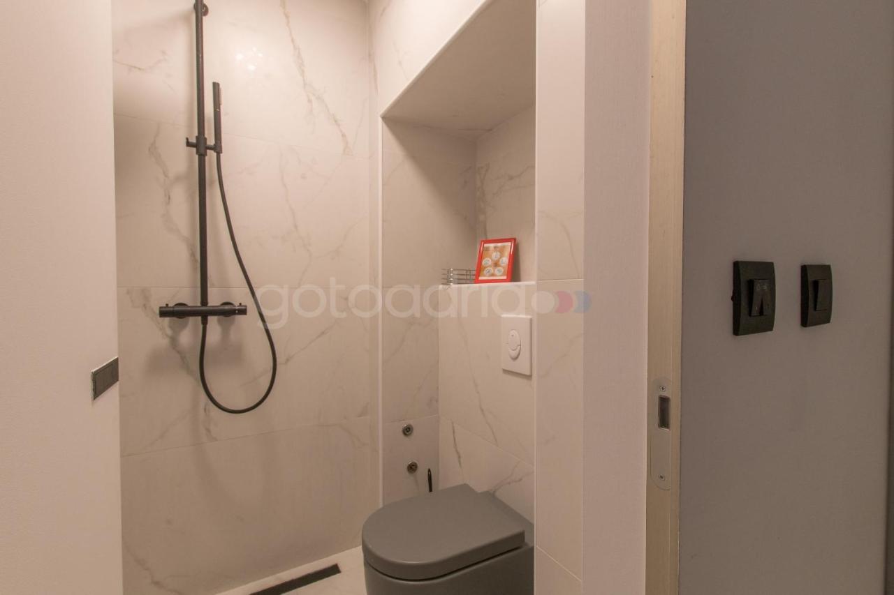 Beachfront Deluxe B&B マカルスカ エクステリア 写真